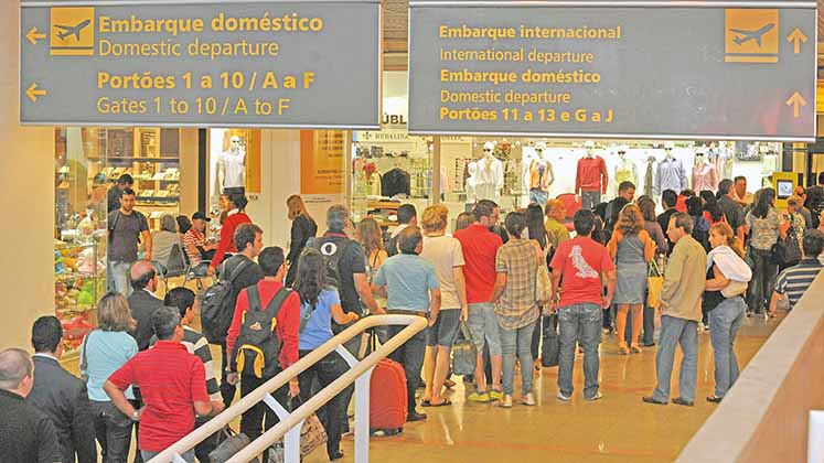 Aeroportos continuarão abertos