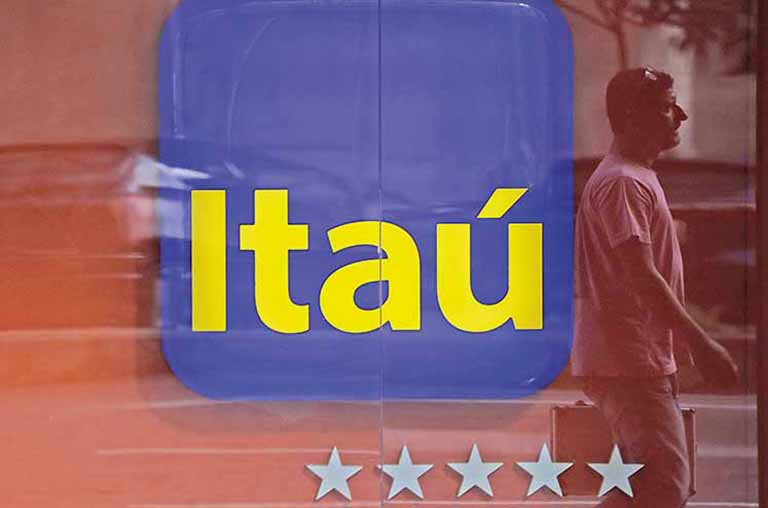 Itaú compra participação de 15% na NeoSpace, de IA para setor financeiro