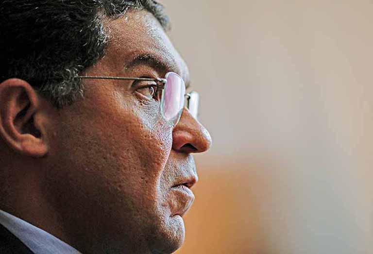 Crescimento baixo “tira sono” de Mansueto