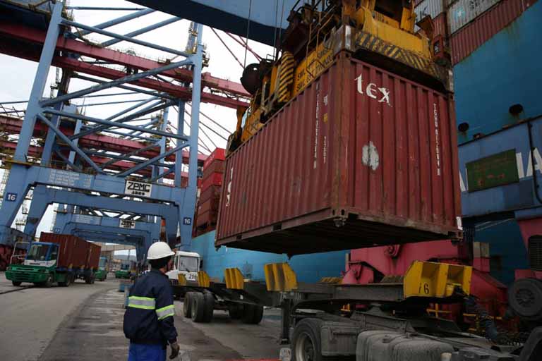Maersk estima queda nas importações no 2º trimestre