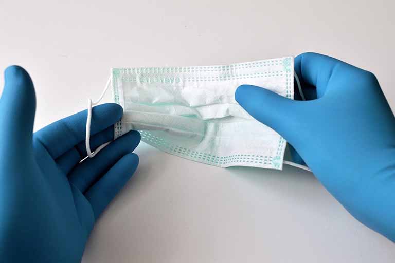 Inatel produz EPIs para profissionais da saúde
