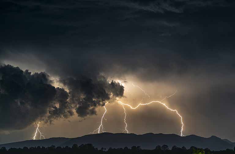 EDITORIAL | Depois da tempestade