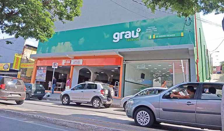 Para apoiar alunos da rede, Grau Técnico realiza “Feira do Bem”