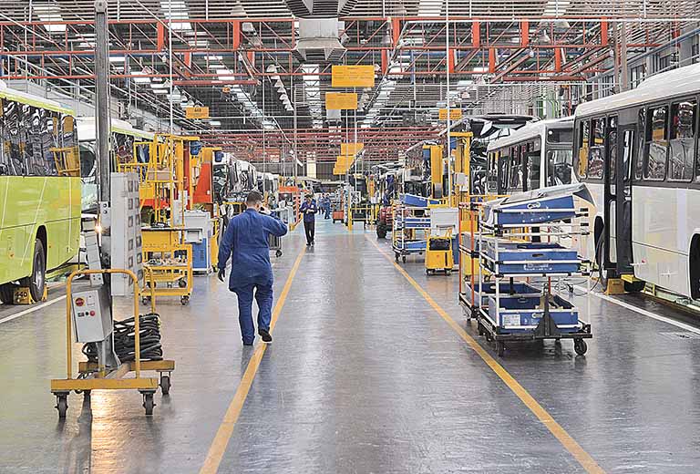 Marcopolo cria ônibus para novo normal