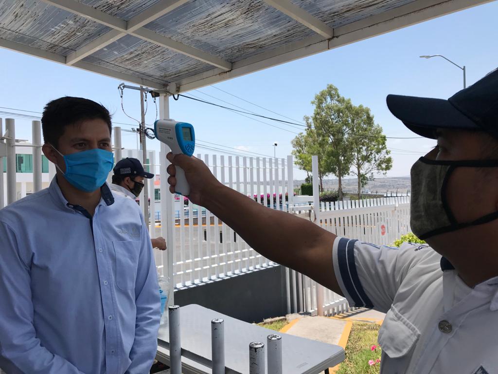Fábrica mexicana da Volkswagen Caminhões e Ônibus retoma operações com segurança