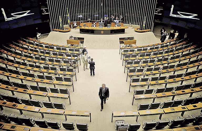 Câmara aprova auxílio de R$ 16 bi para estados