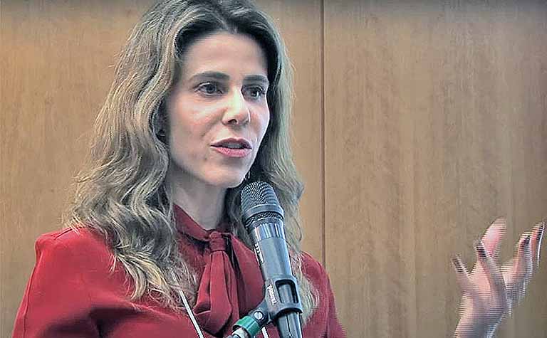 Obra trata do Código de Processo Civil 2015