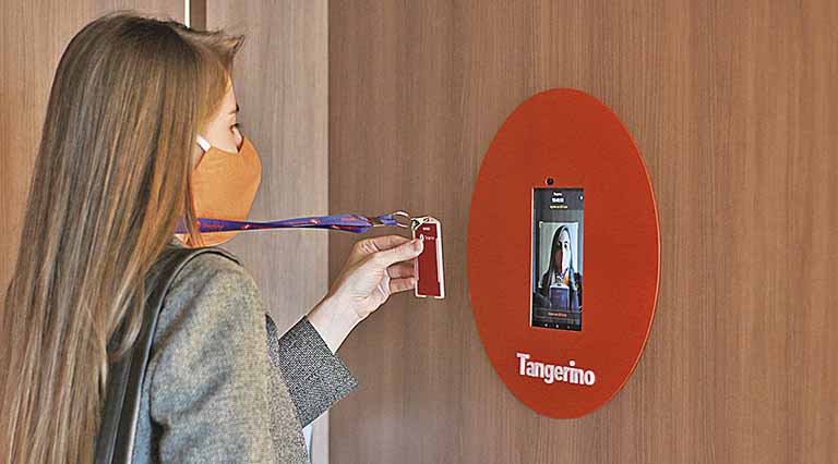 Sólides adquire startup de controle de ponto digital Tangerino