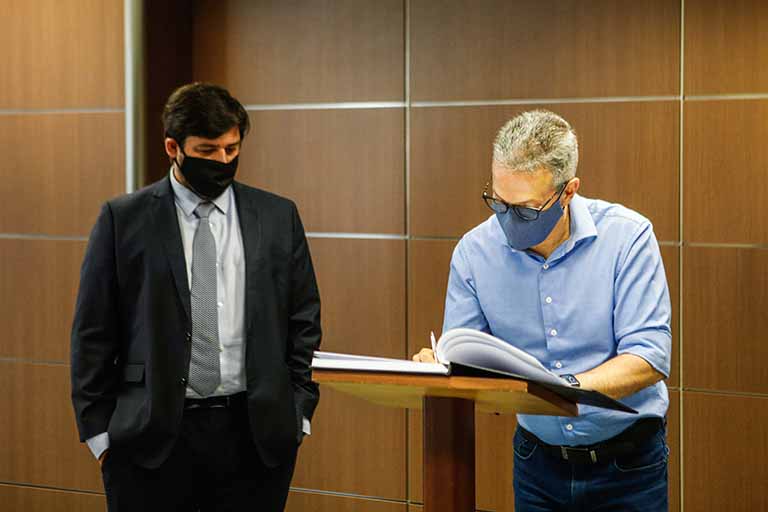 Fernando Marcato toma posse na Seinfra