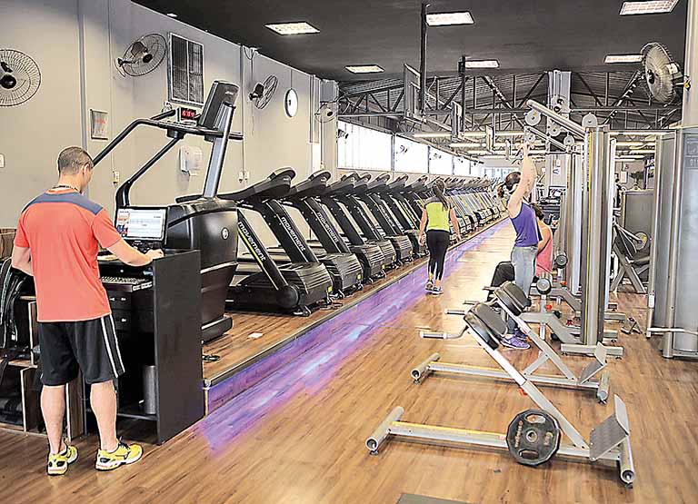Academia de ginástica na Onda Amarela