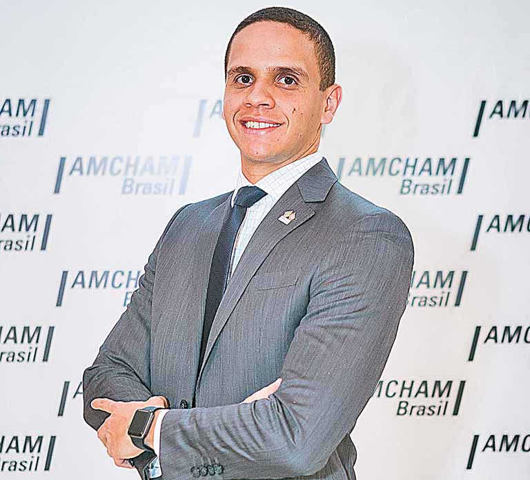 Empresas retornam atividades presenciais em até 6 meses