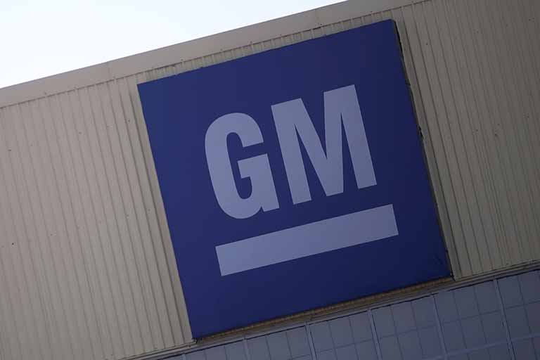 GM compra fatia de 11% de fabricante de picapes elétricas