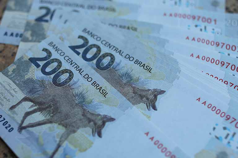 A polêmica nota  de R$ 200,00