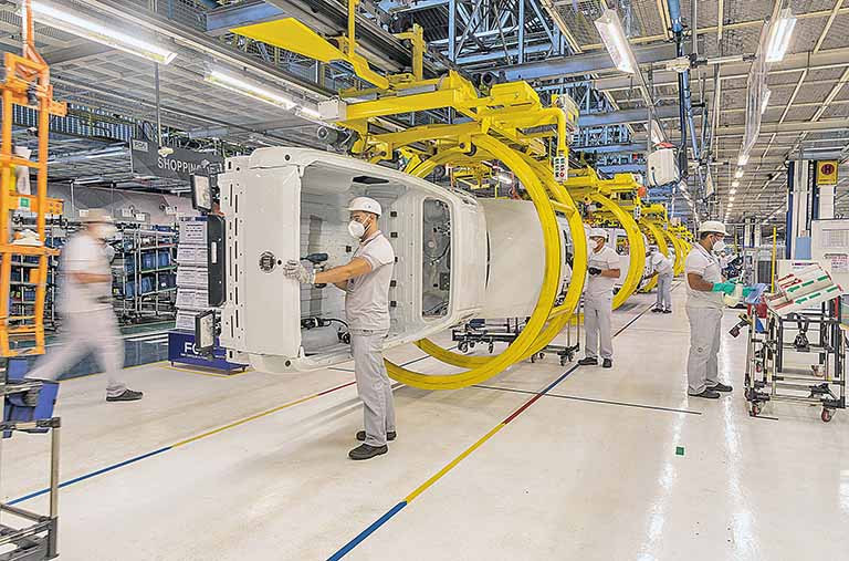 PIB de Minas Gerais registra queda de 9,8% no 2º trimestre