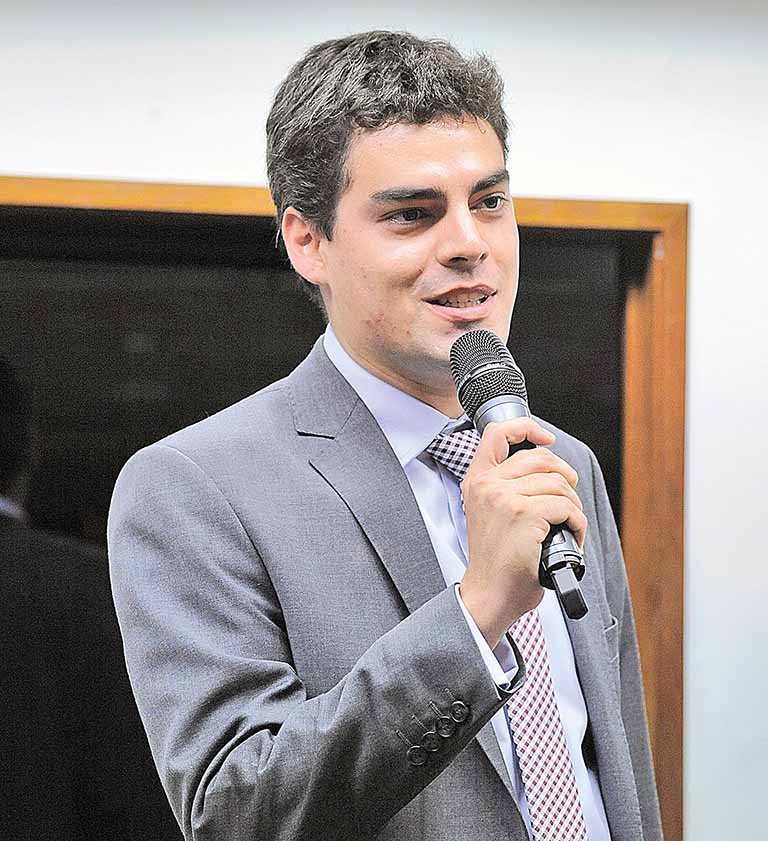 Live na ACMinas discute modernização do Estado