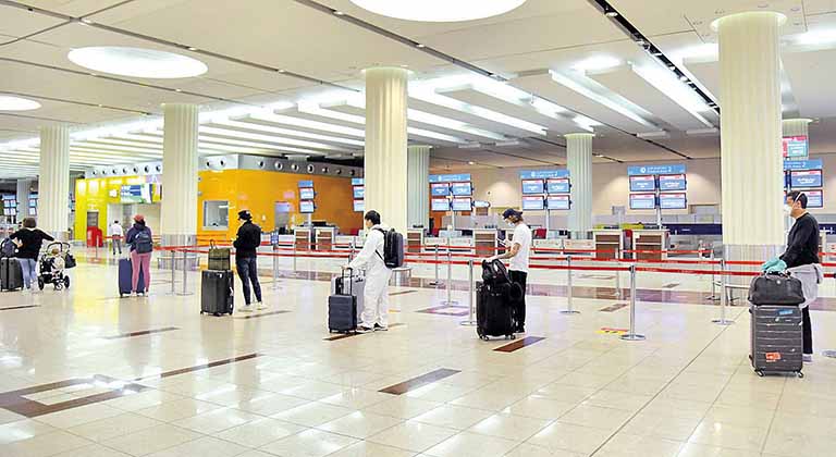 Aéreas se unem em movimento inédito