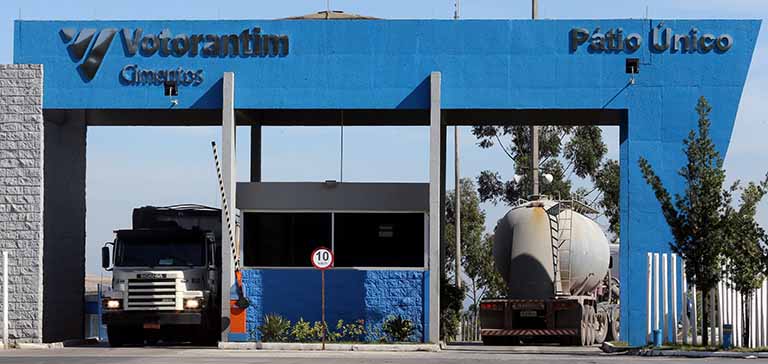 Votorantim registra lucro de R$ 77 mi