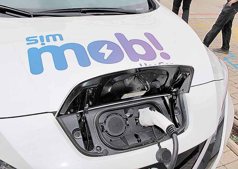 Cemig SIM implanta eletropostos