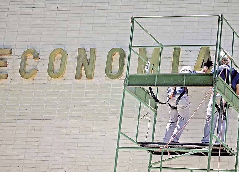 Governo propõe meta fiscal de R$ 247,1 bi