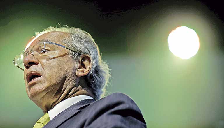 Guedes aponta retomada em “V”