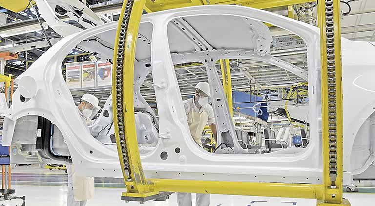 Indústria encerra ano em crescimento