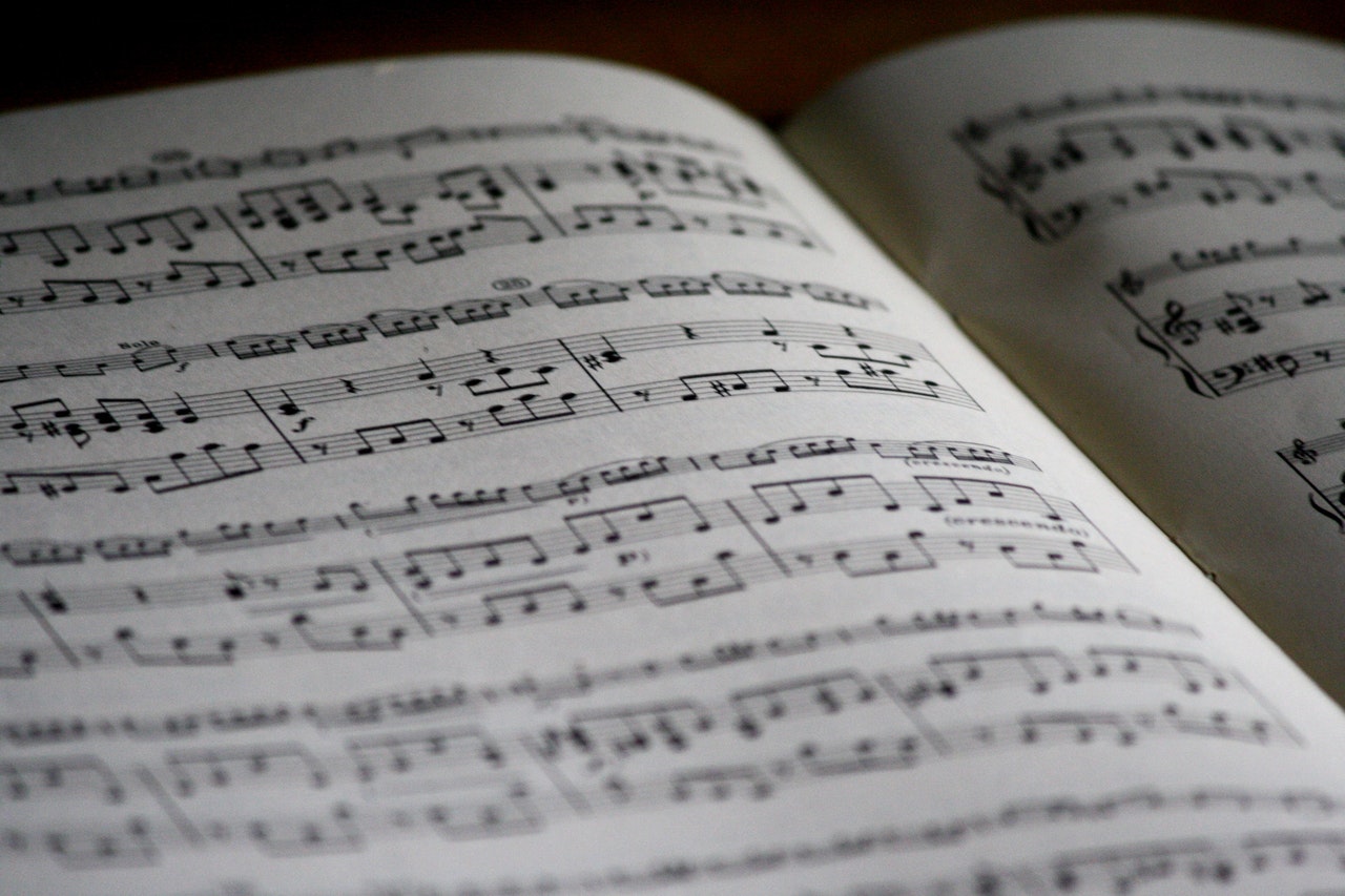Sabra divulga manuscritos musicais