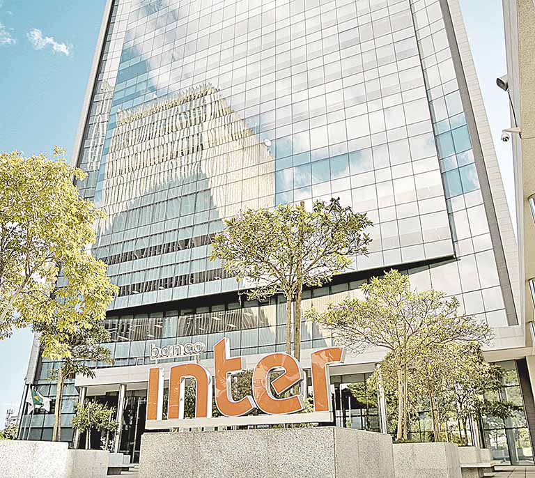 Inter registra queda de 93,1% no lucro líquido no ano passado
