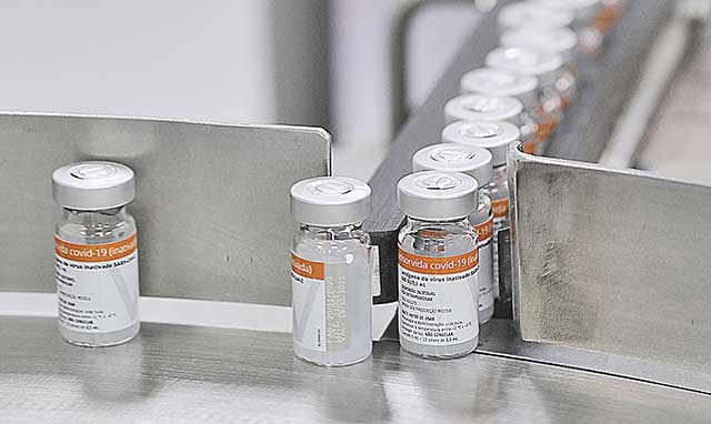 Conmebol doará 20 mil doses da CoronaVac ao Brasil