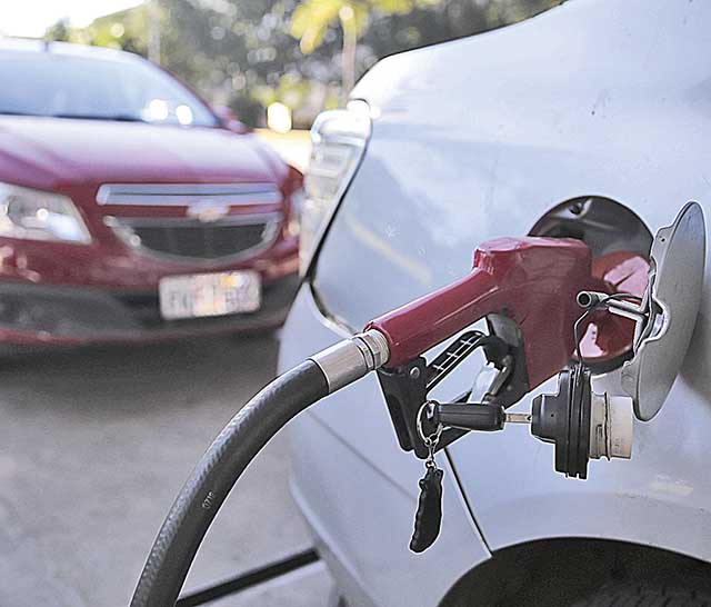 Projeto pode mudar precificação dos combustíveis