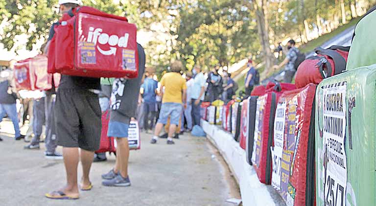 Cade proíbe contrato exclusivo da iFood