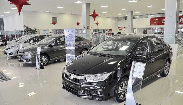 Vendas de veículos avançam no País