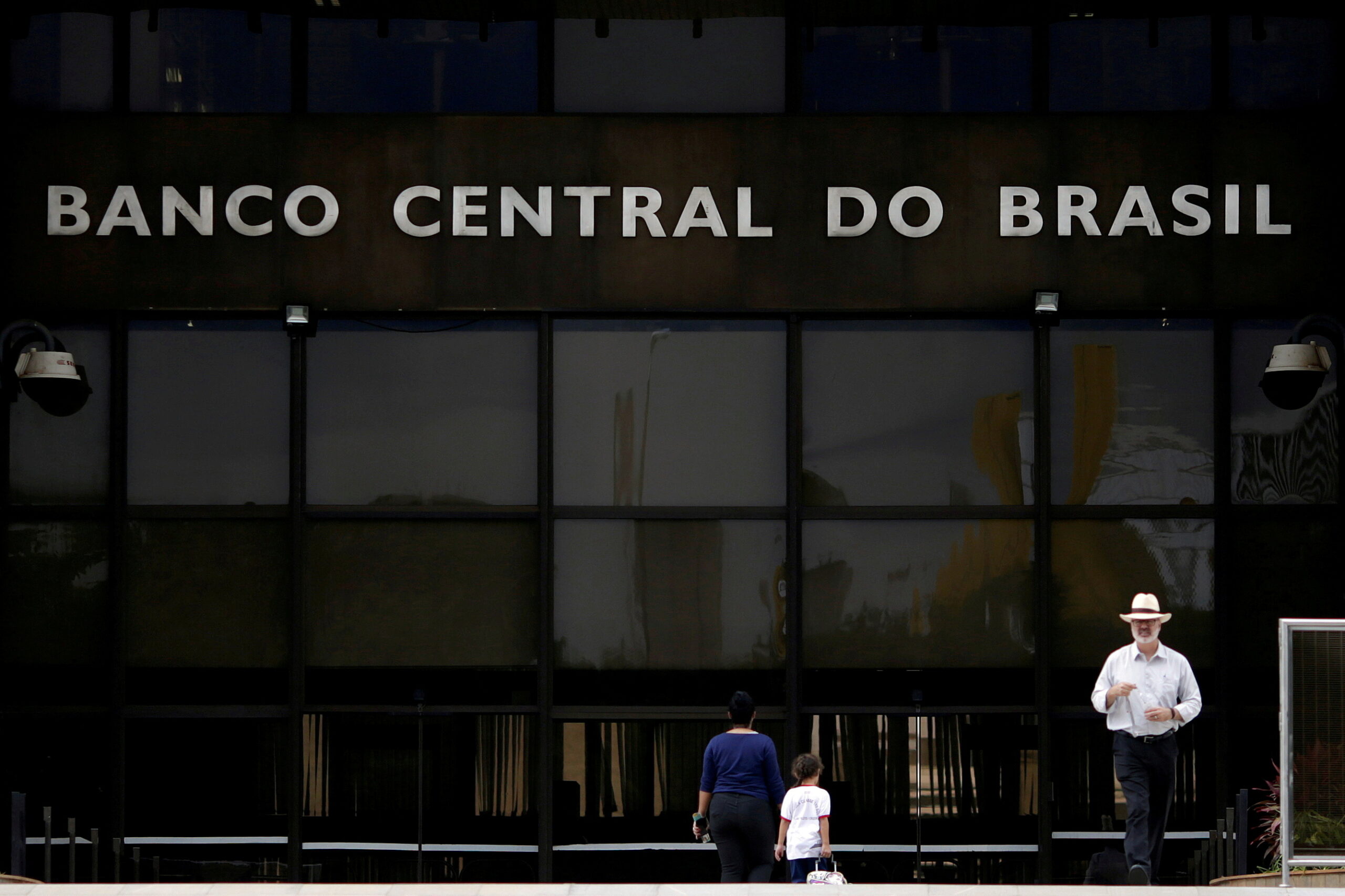 Retorno da pandemia elevaria perdas dos bancos, mas sistema está preparado, diz BC