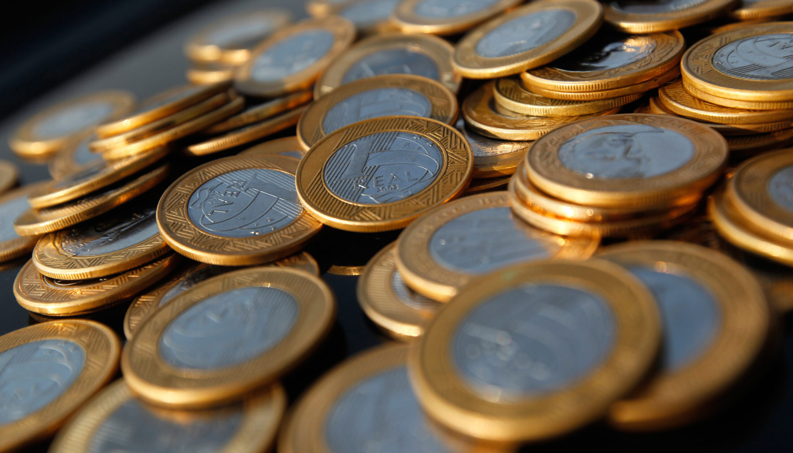 Governo central tem superávit de R$ 16,5 bi