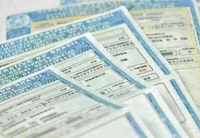 Dívidas de IPVA e taxas estaduais podem ser pagas com desconto de até 100% em juros e multas