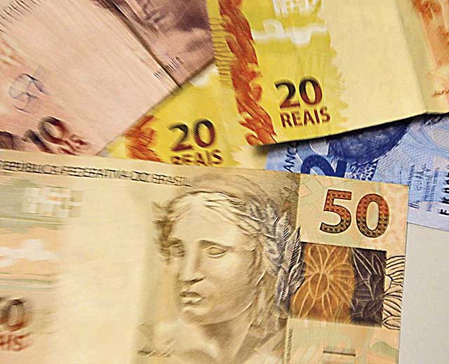 Atividade econômica do País avança quase 10% no trimestre até maio