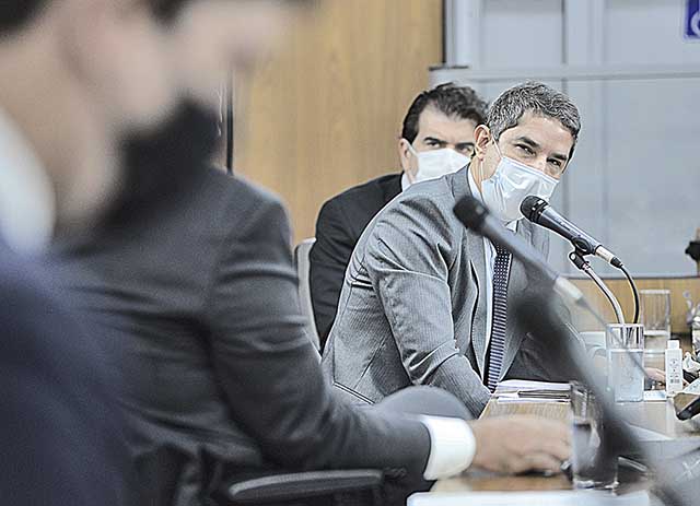 Ex-secretário adjunto vai à CPI