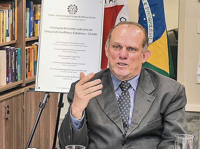 Judiciário precisa oferecer à sociedade várias portas para a solução de conflitos