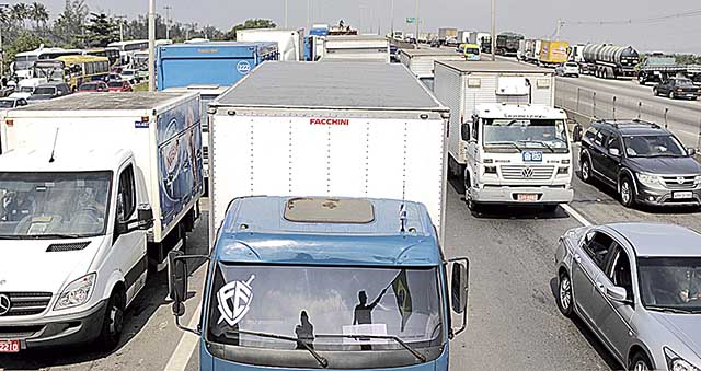 Governo anuncia medidas de apoio aos caminhoneiros