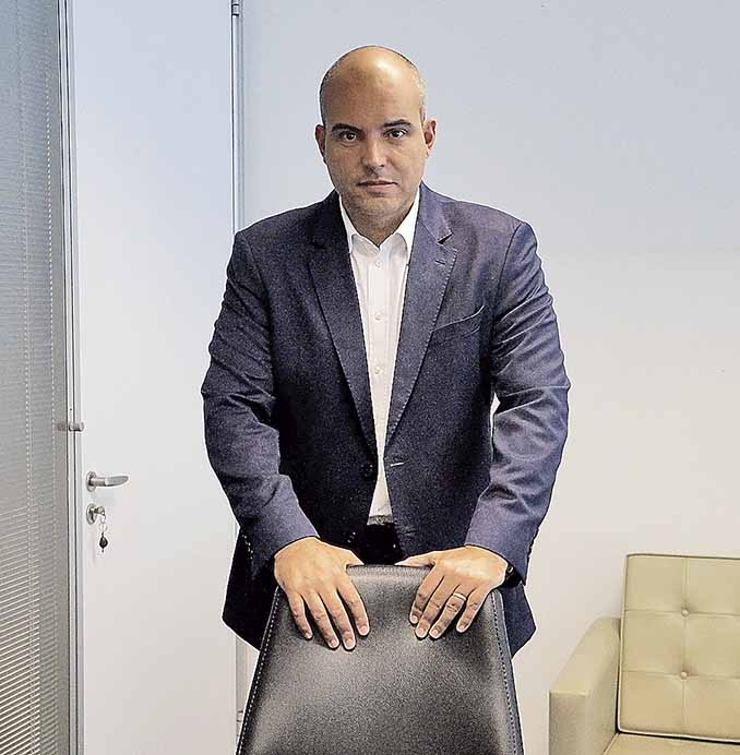Claret fala em acabar com injustiça na tarifa da Copasa