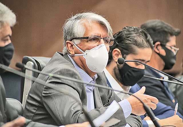 Bouzada é ouvido na CPI da BHTrans