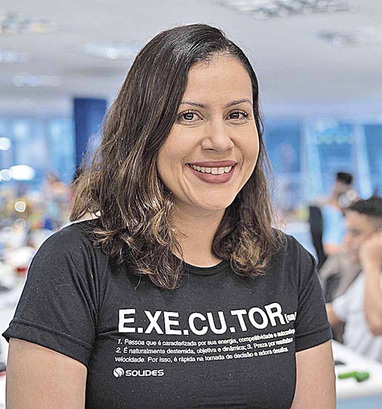 Comercial, TI e marketing lideram volume de demissões