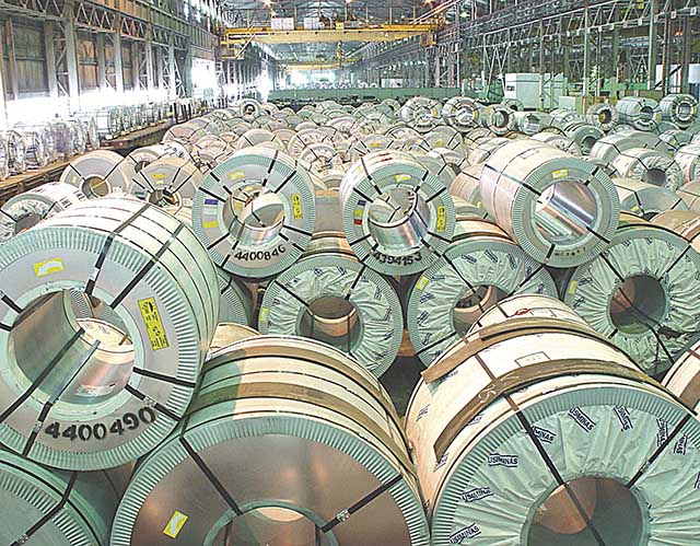 Demanda por aços planos cai 6,6% no País