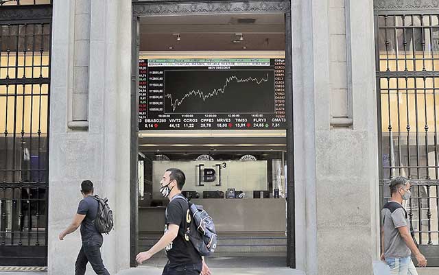 Grupo Soma levanta R$833,4 mi em oferta de ações para comprar Cia Hering
