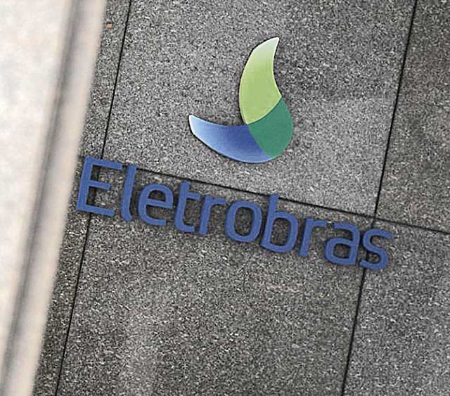 Eletrobras estuda plano de demissão consensual