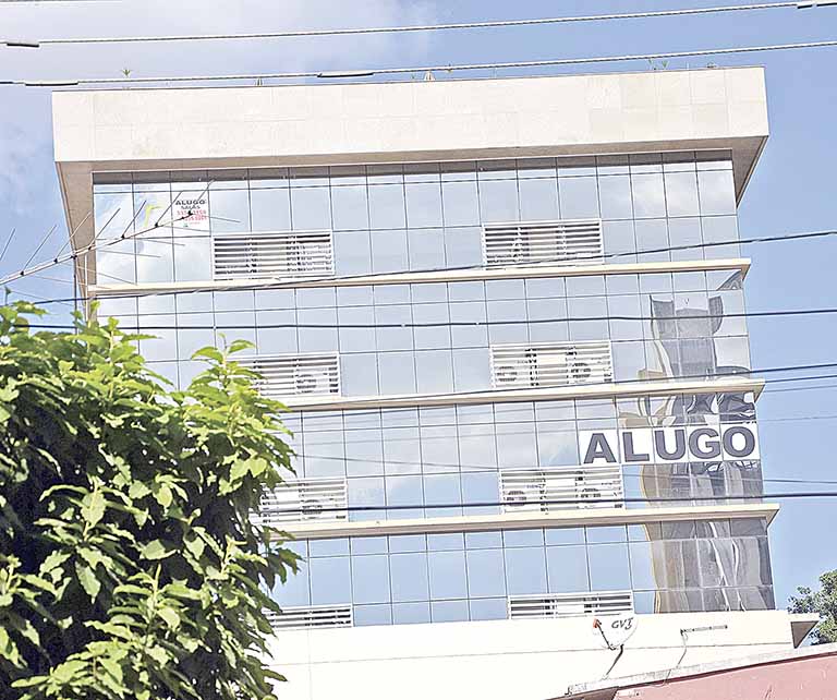 Preço médio de imóveis comerciais cai na Capital