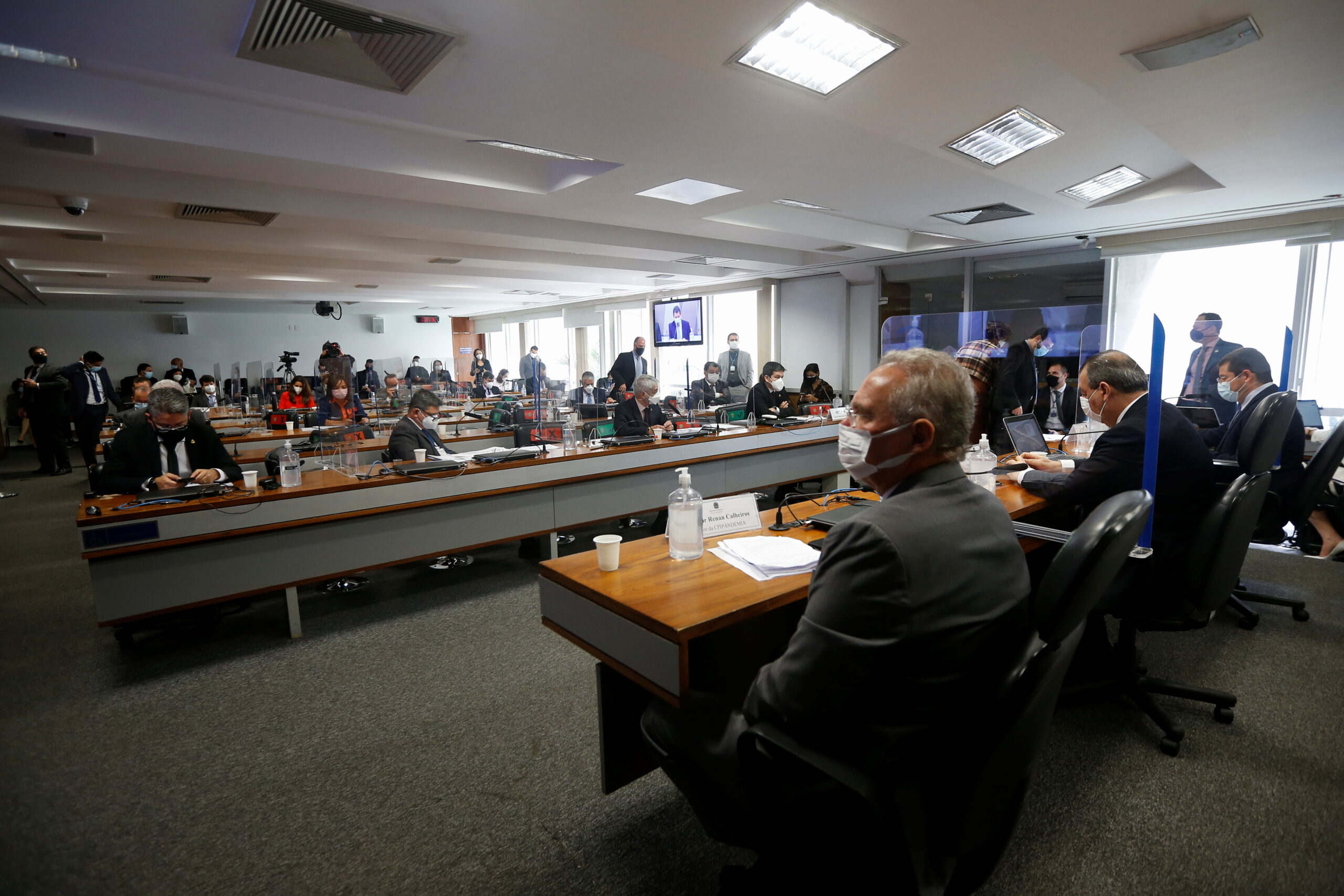 Dominguetti confirma à CPI acusação que ex-servidor pediu propina de U$S 1 por dose de vacina