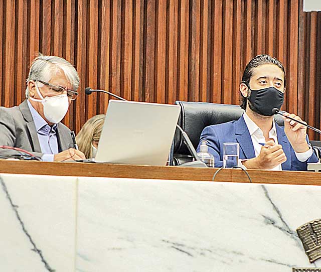 Comissão autoriza a quebra de sigilo fiscal e bancário de Célio Bouzada