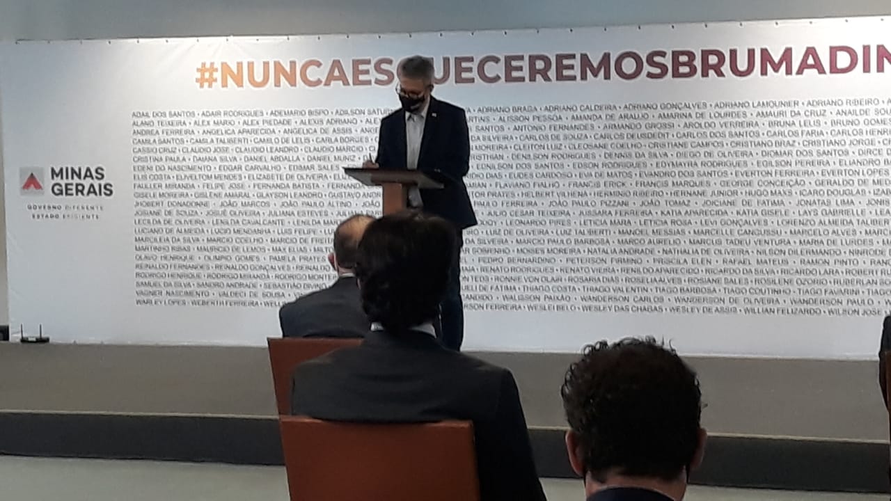 Zema sanciona distribuição de recursos vindos do acordo de reparação da Vale