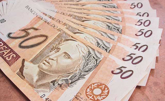 PBH propõe auxílio financeiro para 300 mil famílias
