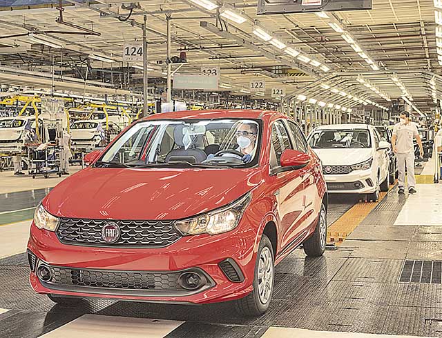 Falta de insumos impede expansão da Fiat em MG